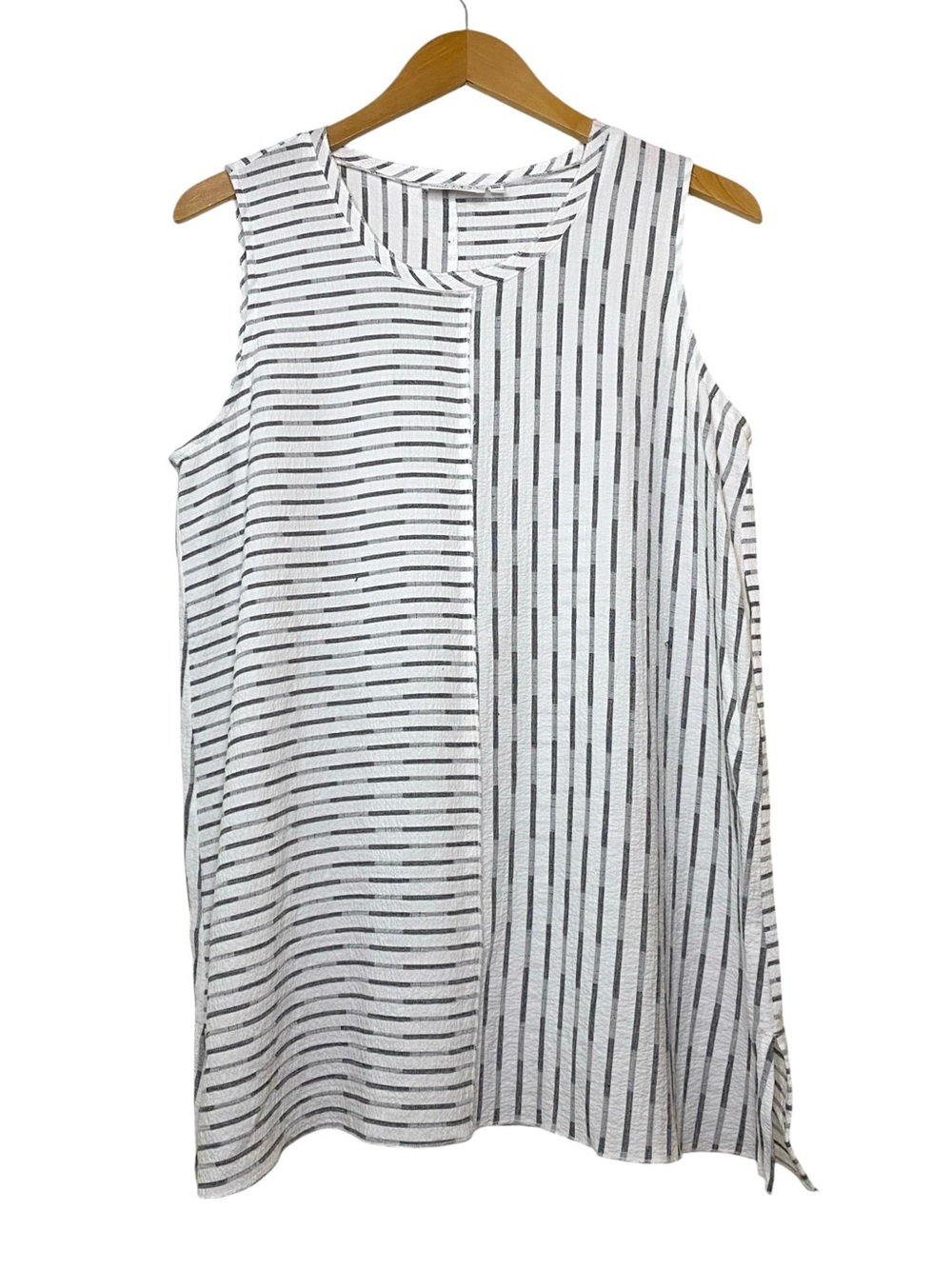 Habitat Sleeveless Tunic Top Coastal Breezy Lightweight Lagenlook B&W Sz Med